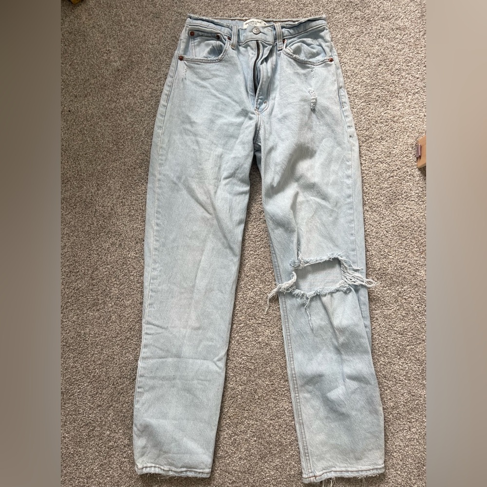 Abercrombie & Fitch Light Blue Jeans W26